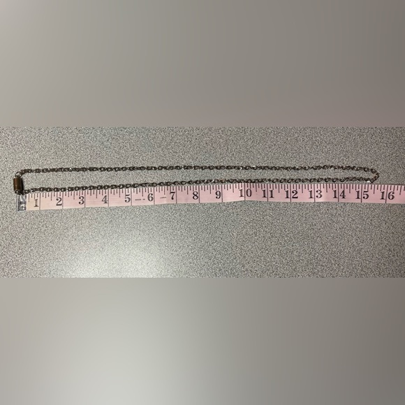 Silver Toned Chain Necklace With Magnetic Clasp - Picture 6 of 6